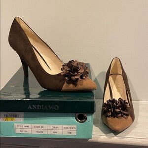 Brown Women's Heels with Floral Accent
